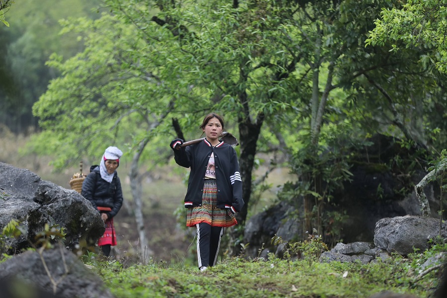 Gender equality in Vietnam: H’Mong ethnic women operate tourism businesses 