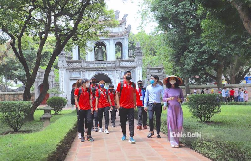 Vietnam tourism supports Hanoi promotion activities to lure int’l visitors