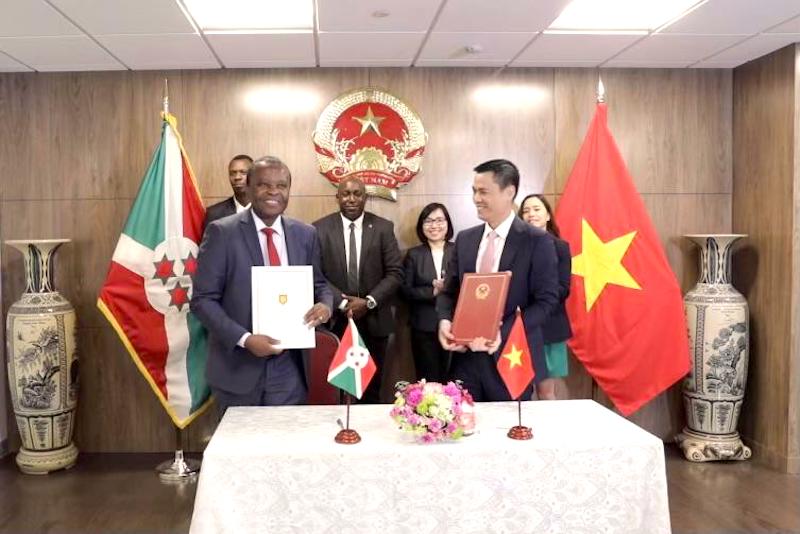 Vietnam and Burundi ink agreement on visa exemption 