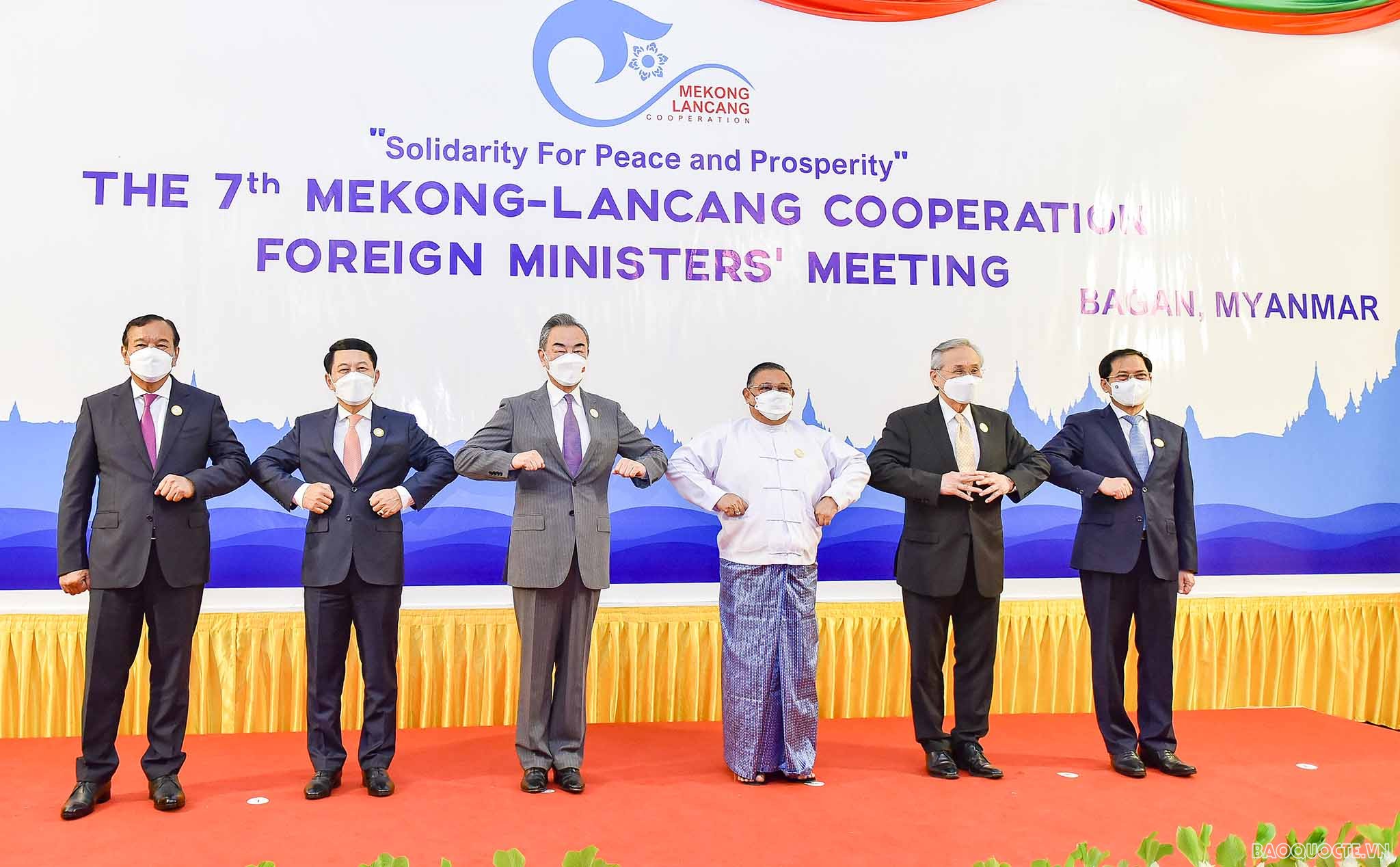 Vietnam urges sustainable development for Mekong-Lancang Cooperation