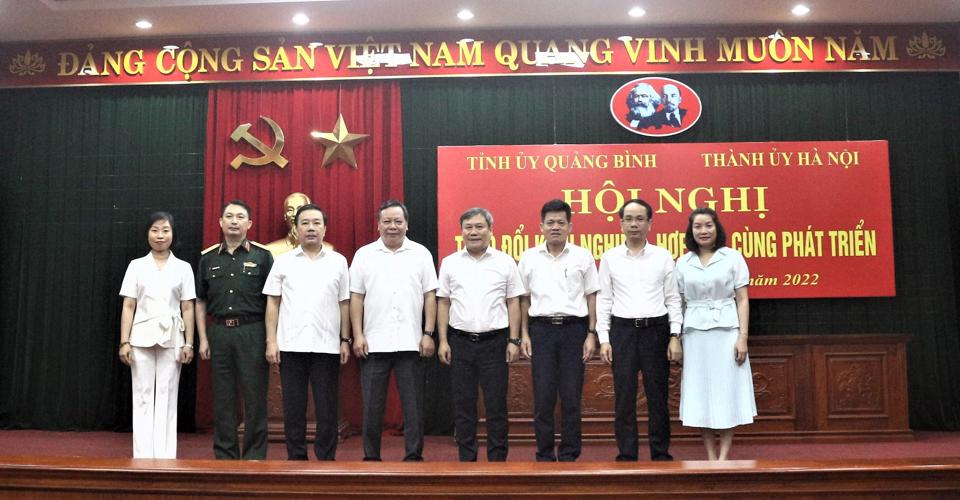 Hanoi serves as a bridge linking Quang Binh with investors