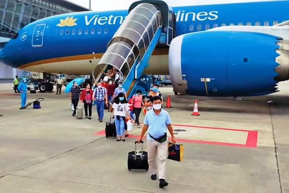 Int’t airlines eye Vietnam aviation market