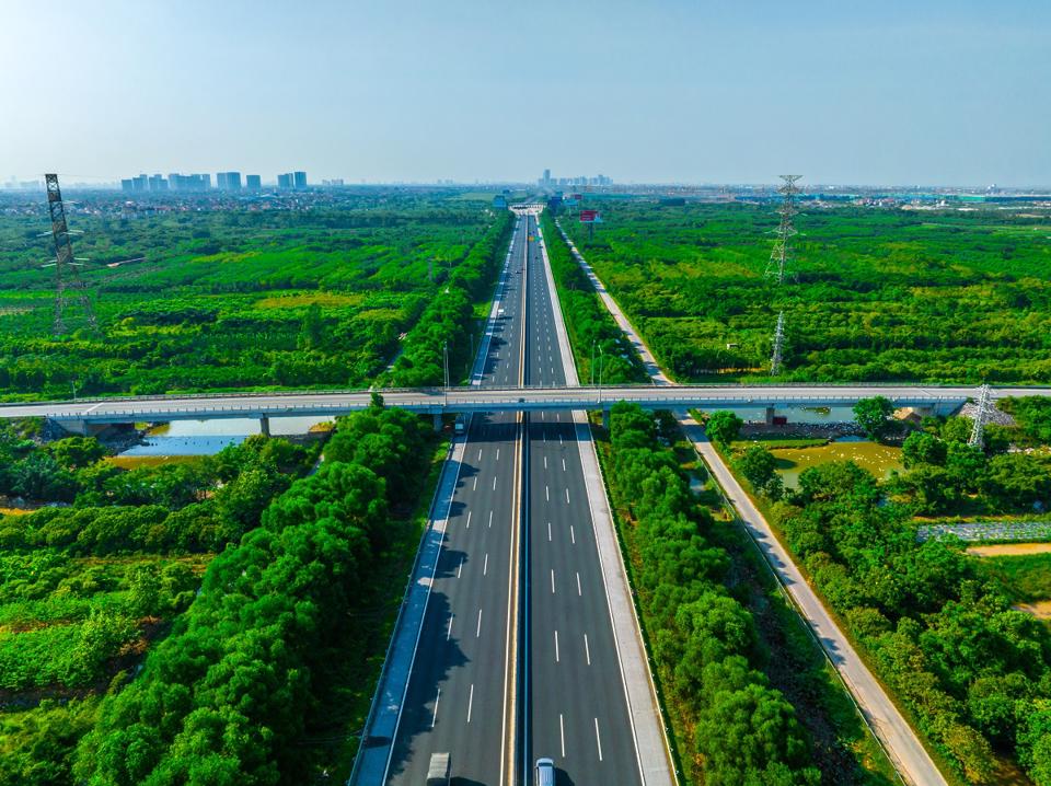 Ring roads to revolutionize urban landscape in Hanoi Capital Zone