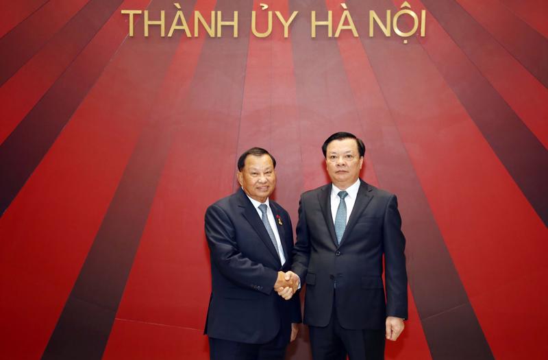 Hanoi's Party leader receives President of the Cambodian Senate