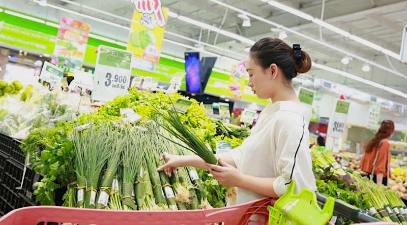 Hanoi to say no to plastic bags in wet markets from 2023