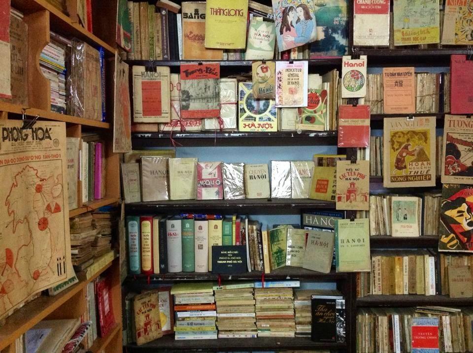 Library of antique books and newspapers for Hanoi lovers