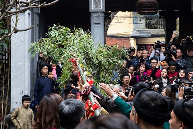 Diverse cultural activities held to celebrate Tet festival