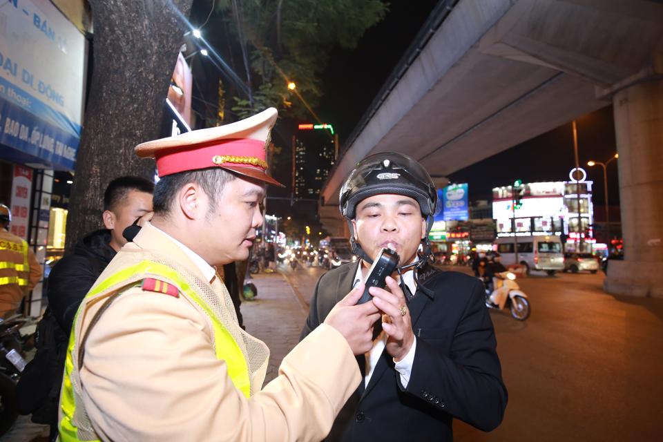 4,300 drunk drivers fined during year-end time: Hanoi police