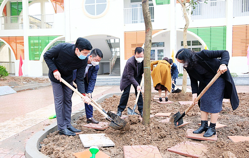 Hanoi to launch tree planting festival in late January