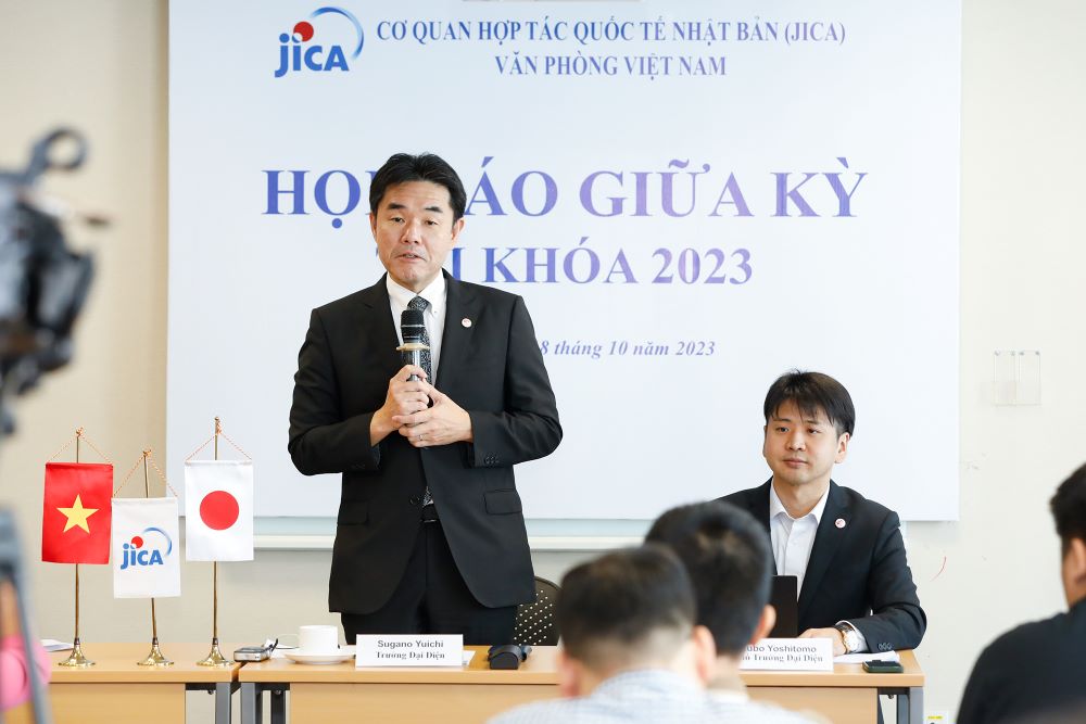 Japan gives Vietnam biggest-ever ODA package