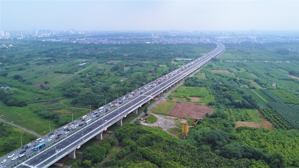 Hanoi targets to complete 16 key infrastructure projects until 2025