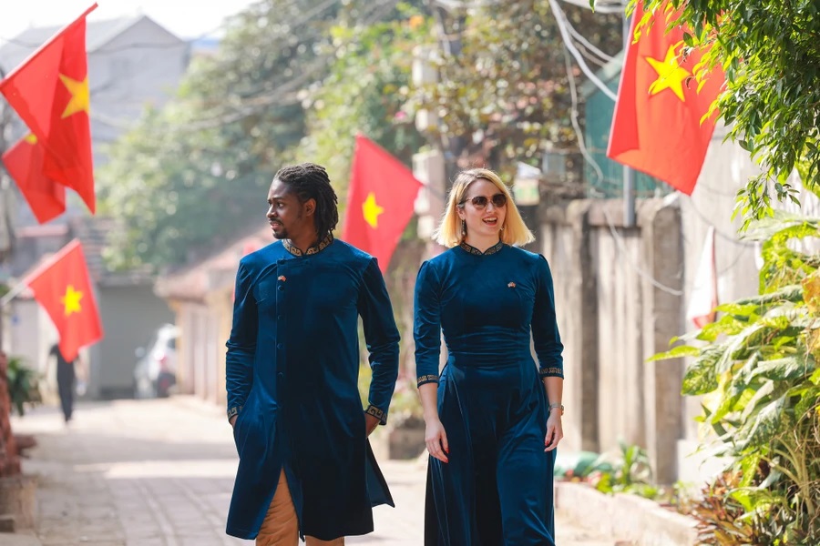 Tet holiday re-enactment in ancient Hanoi village