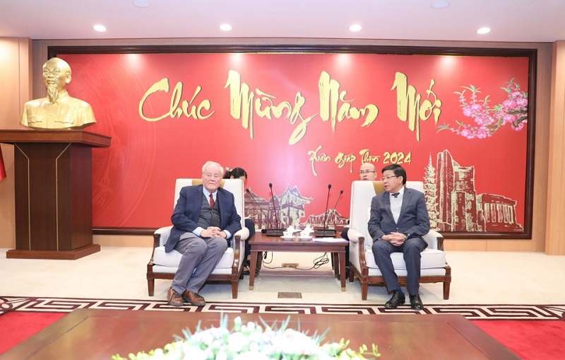 Hanoi, Ile-de-France expect better cooperation in water supplies