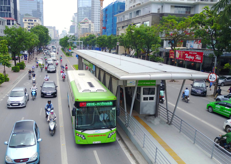 Hanoi public transport poised for breakthrough