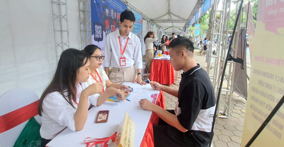 Jan-April job growth impressive in Hanoi