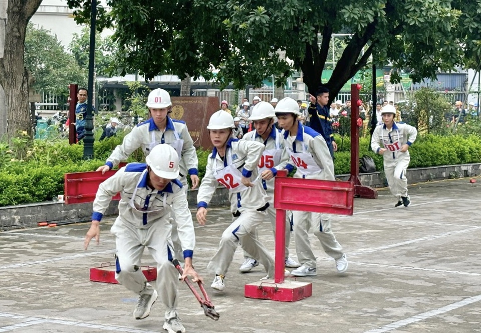 Hanoi's narrow alleyways make firefighting and rescue challenging 