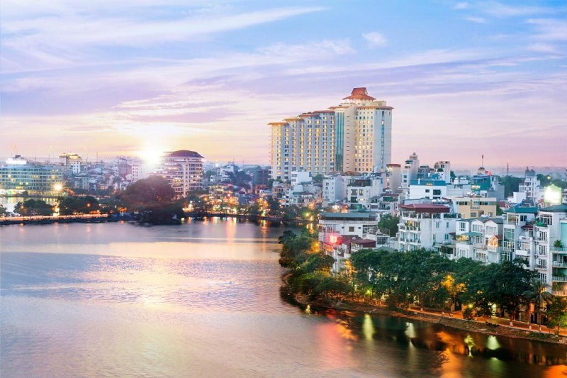 Hanoi hotels launch tourist promotions