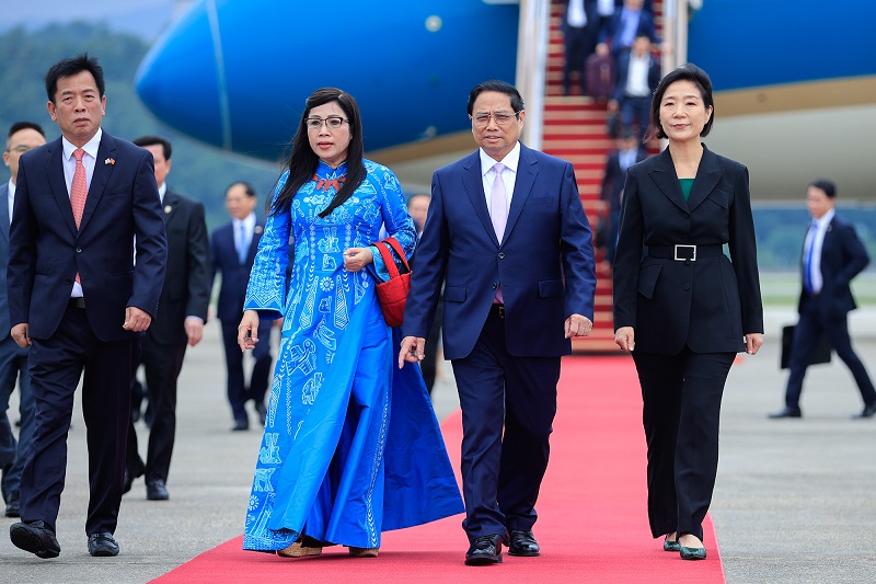 Vietnamese Prime Minister arrives in South Korea