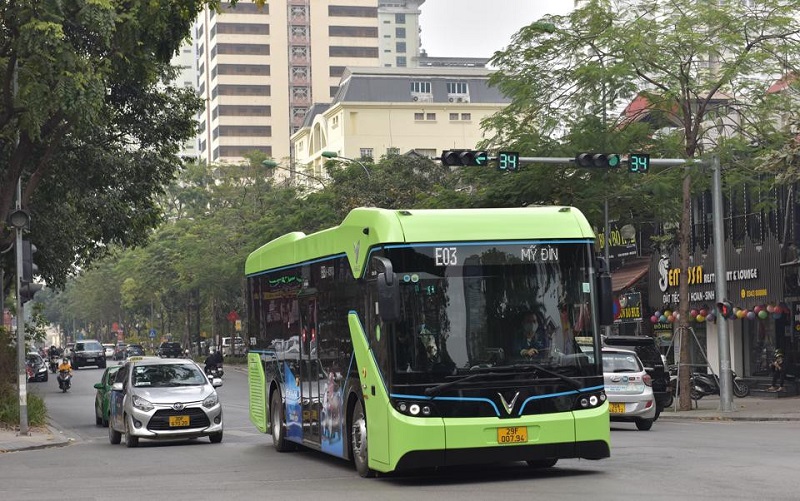 Conversion of all fuel buses to electric and gas buses to benefit Hanoi