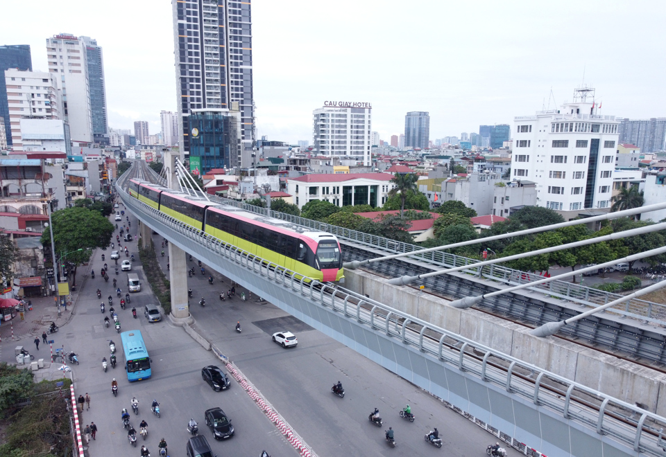 Hanoi completes elevated section of Nhon – Hanoi Station metro line