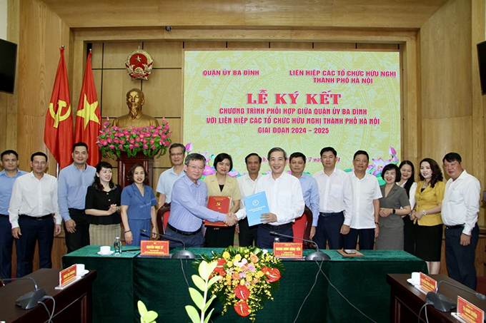 Ba Dinh District boosts cooperation with Hanoi Union of Friendship Organizations