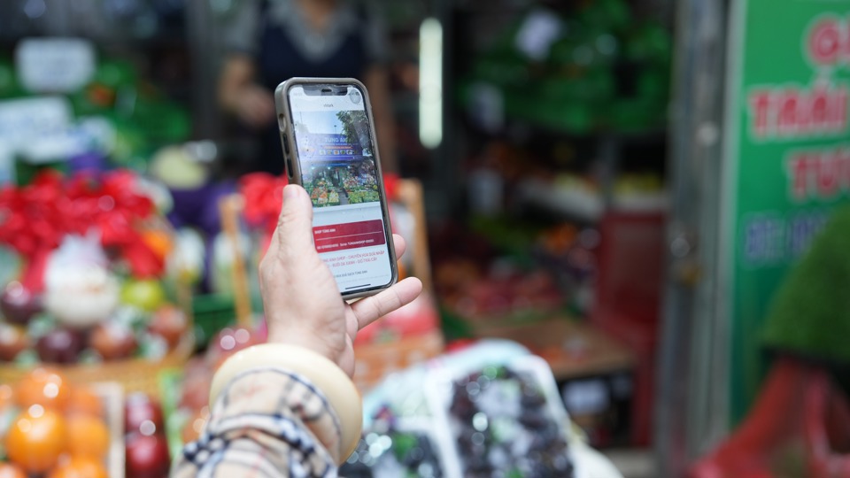 Hanoi embraces cashless future with marketplace innovations