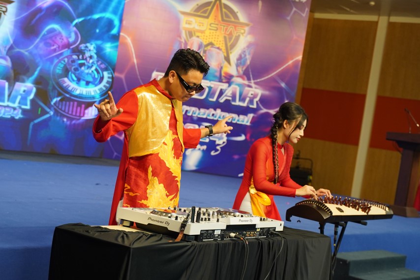 Vietnam's first contest for foreign DJs kicks off