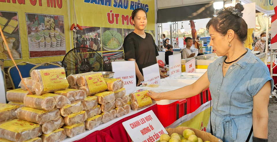 Hanoi's Vietnamese Goods Week 2024 opens 