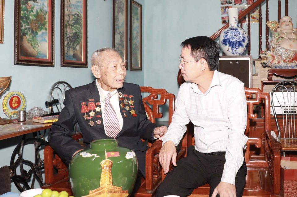 Hanoi shows gratitude towards war veterans 