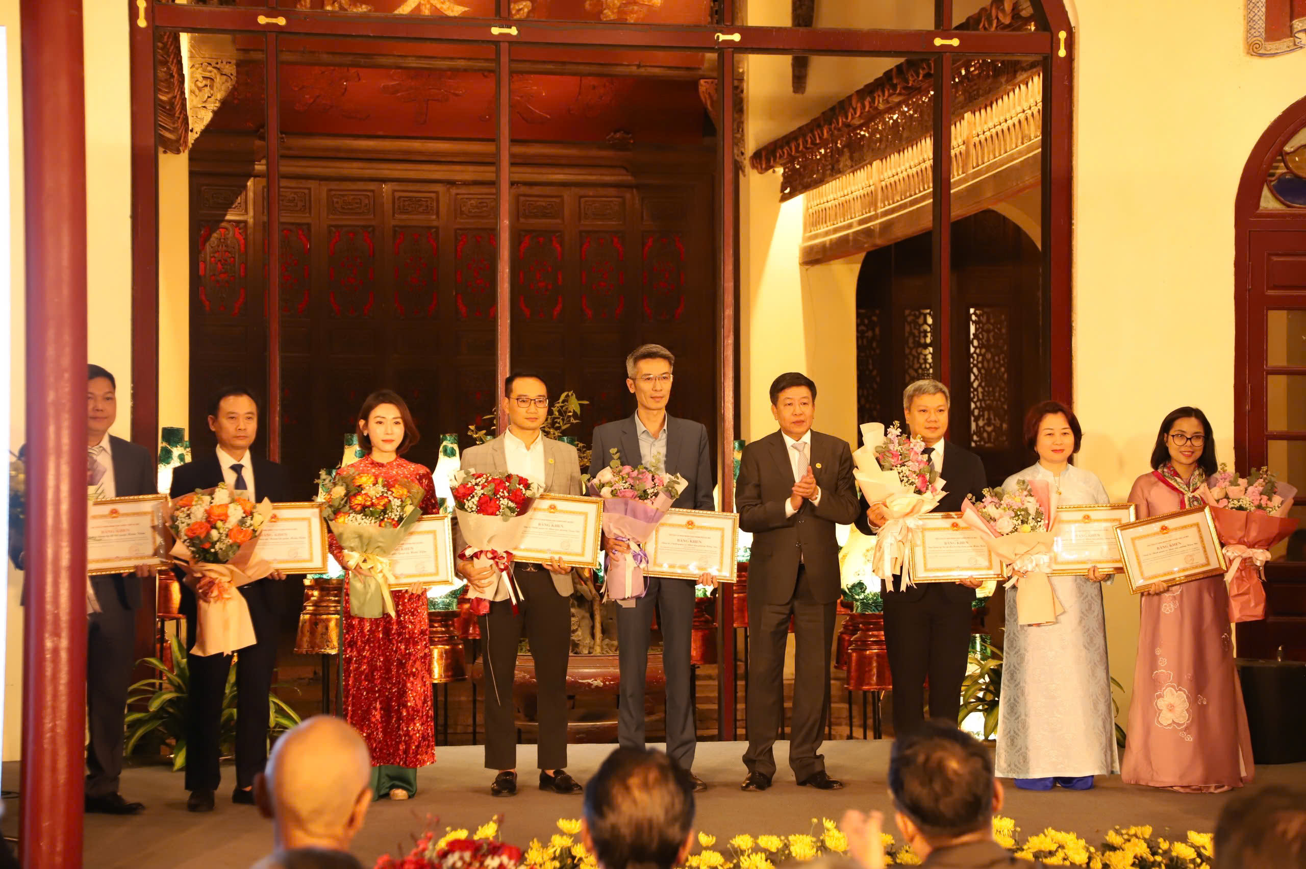  Celebrating 20 years of Hanoi's Old Quarter as a national heritage site