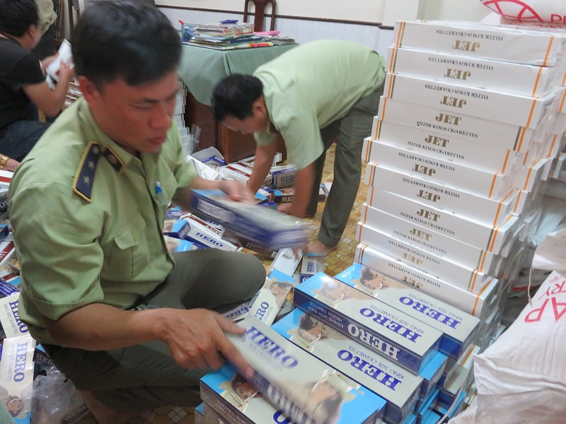 Cigarette Smuggling In Vietnam Is Rampant Defying Law