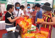 Hanoi hosts fair for safe farm produce  