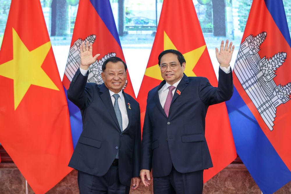 Cambodian Senate President visits Vietnam, agreements hopefully inked