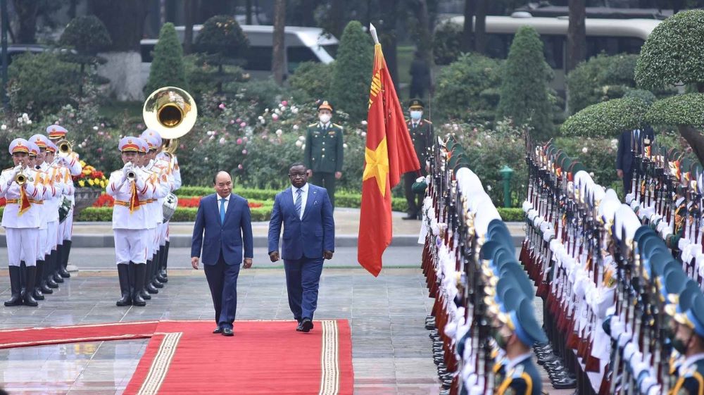 First state visit between Vietnam and Sierra Leon held