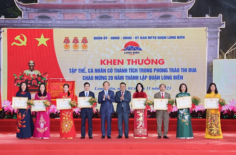 Hanoi's Long Bien Park inauguration marks historic anniversary