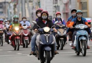 Hanoi asked to ban motorbike after 2030