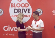 US Embassy encourages more people in Hanoi to donate blood