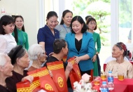 Hanoi Party Committee, government pay tribute to martyrs, war invalids