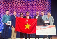 Hanoi students win two bronzes at global IT competitions