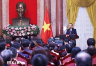 Vietnam needs strong business community: Party chief