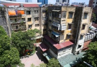 Breakthroughs required to facilitate old apartment renovation in Hanoi