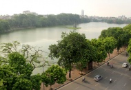 Hanoi plans to restrict polluting vehicles around Hoan Kiem Lake