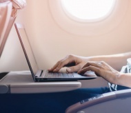 Vietnam’s aviation authority allows 15-inch Macbook Pro onboard