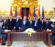 Vietnam, US biz strike US$6 billion deals during Secretary Ross’ visit 