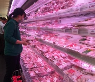 Vietnam tightens pork imports from Thailand and Cambodia despite shortage