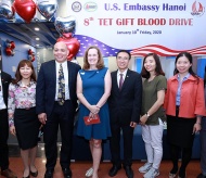 US Embassy gives gift of life at Tet blood drive