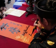 Hanoians enjoy meaningful cultural activities on Tet