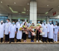 Another three Vietnamese nCoV patients discharged from hospital