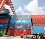 Vietnam trade surplus set to expand to US$2.8 billion in Q1