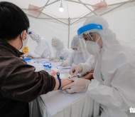 How quick coronavirus testing stations in Hanoi work?